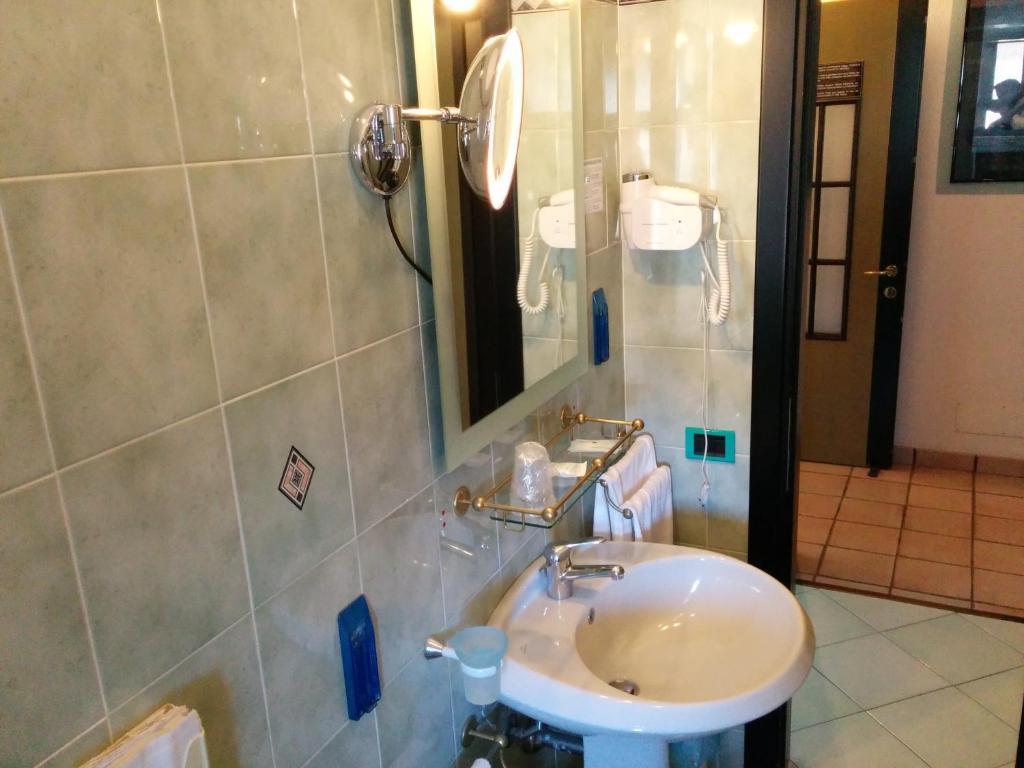 Hotel Blu Marlin Виласимиус Стая снимка